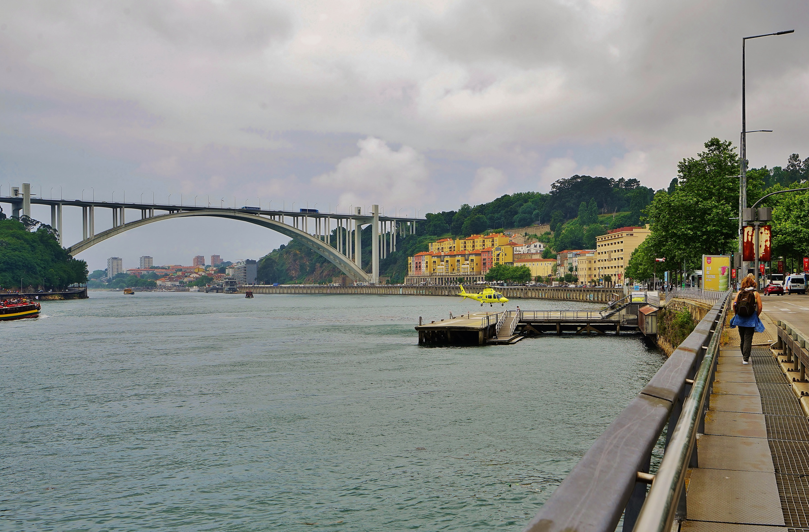 Arrábida Bridge