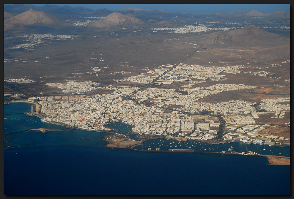 ...Arrecife...auch ein Paradies kann verbaut sein...