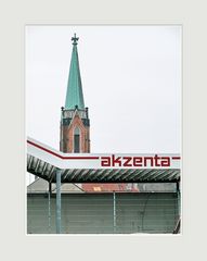 Arrenberger Skyline (this famous church has gone out of business) ...