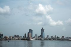 Arrivée à Bombay : Photo prise du taxi qui nous emmène à la Porte de l'Inde