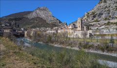 Arrivée à Entrevaux