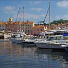 arrivée sur le vieux port de st tropez....