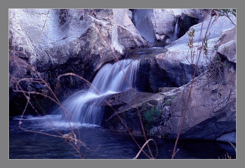 Arroyo en invierno