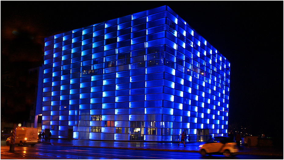 ars-electronica-center