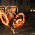 arte in strada .....l'uomo del fuoco