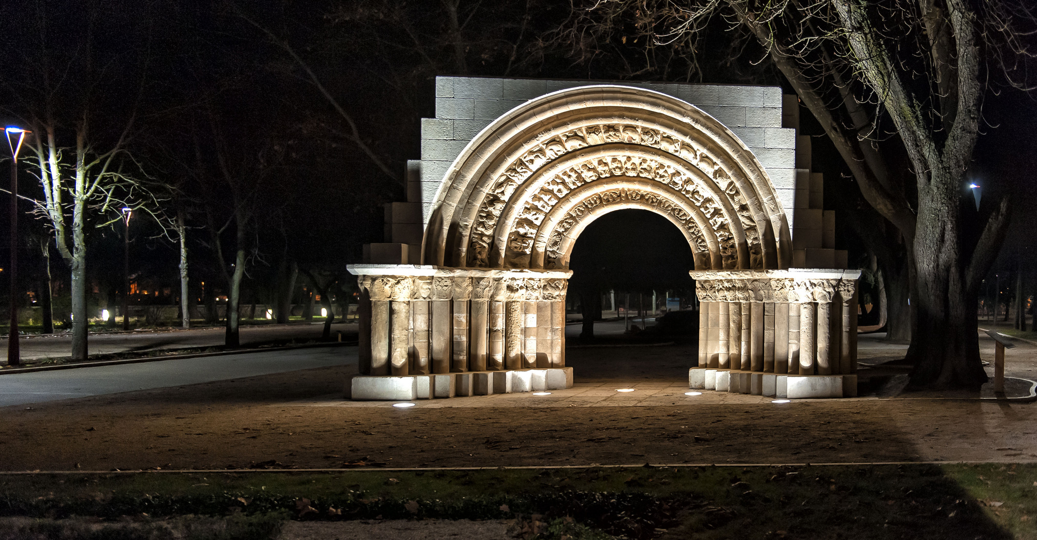 Arte Romanico en un paseo de Burgos