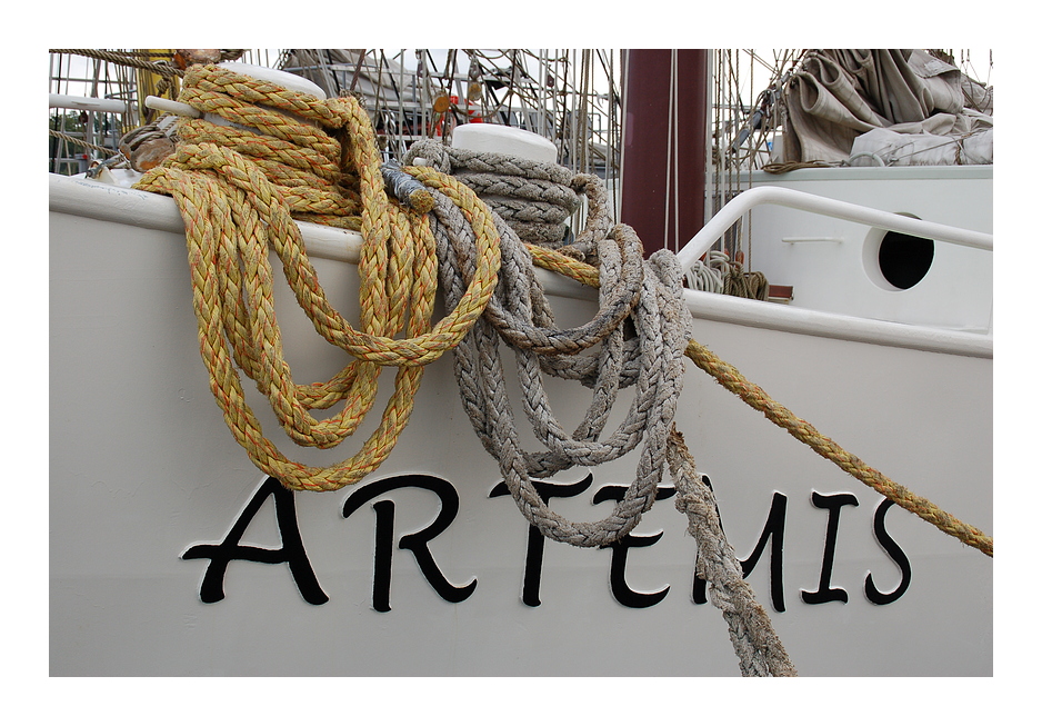 Artemis