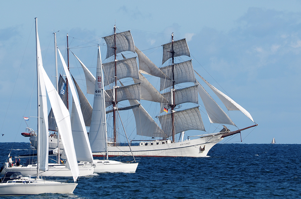 Artemis in der Kieler Förde