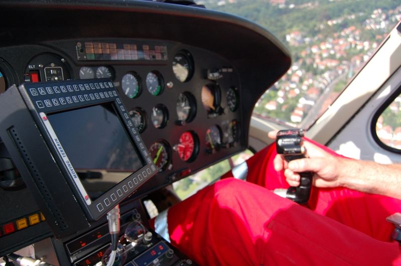 AS 355 F2 + im Anflug auf EDLI