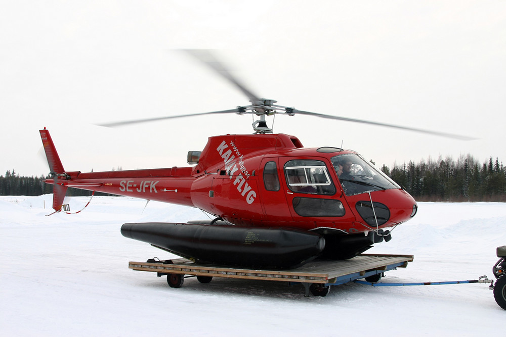 AS350 B1 in Pitea Schweden