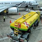 ASA et un avion Alaska Airlines à l'aéroport