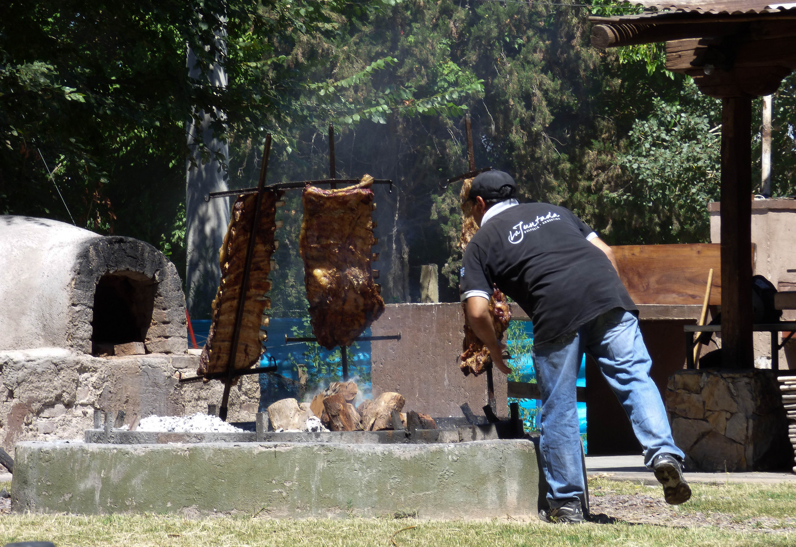 Asado a las llamas, Mendoza, Argentina