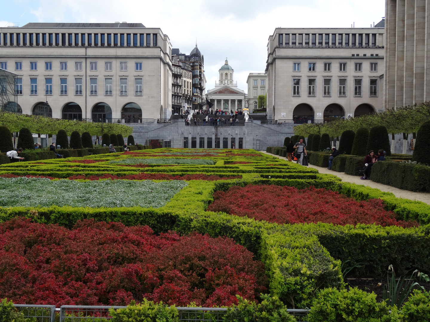 Ascension vers la Place Royale