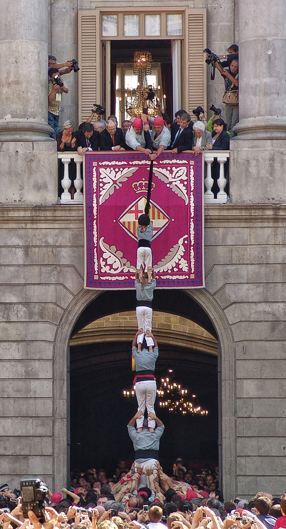 Ascenso al Ayuntamiento