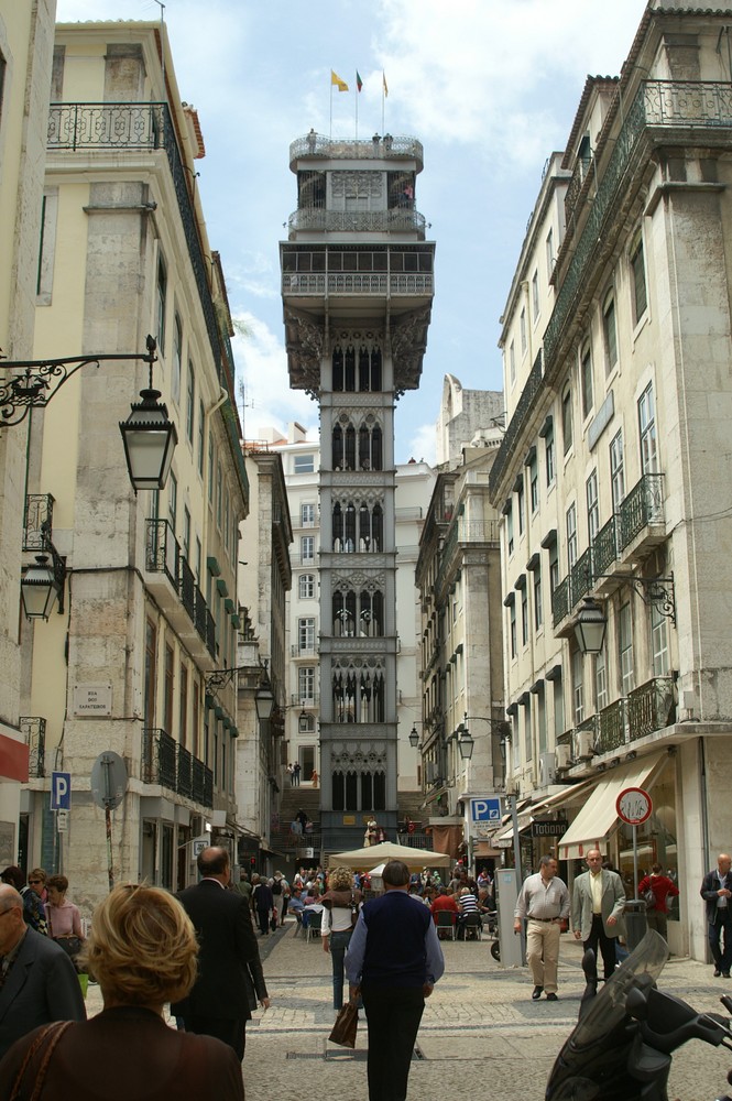 ASCENSOR DE SANTA JUSTA, LISBOA, PORTUGAL