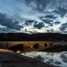 Aseler Brücke am Edersee taucht auf