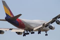 Asiana Airlines Anflug aufAirport Frankurt/Main