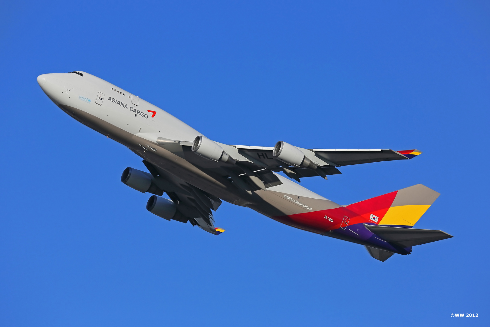 Asiana Cargo 747