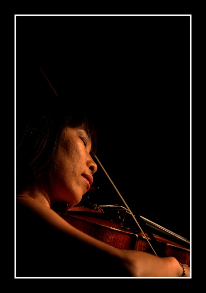 Aska Kaneko: ascoltando il suo violino