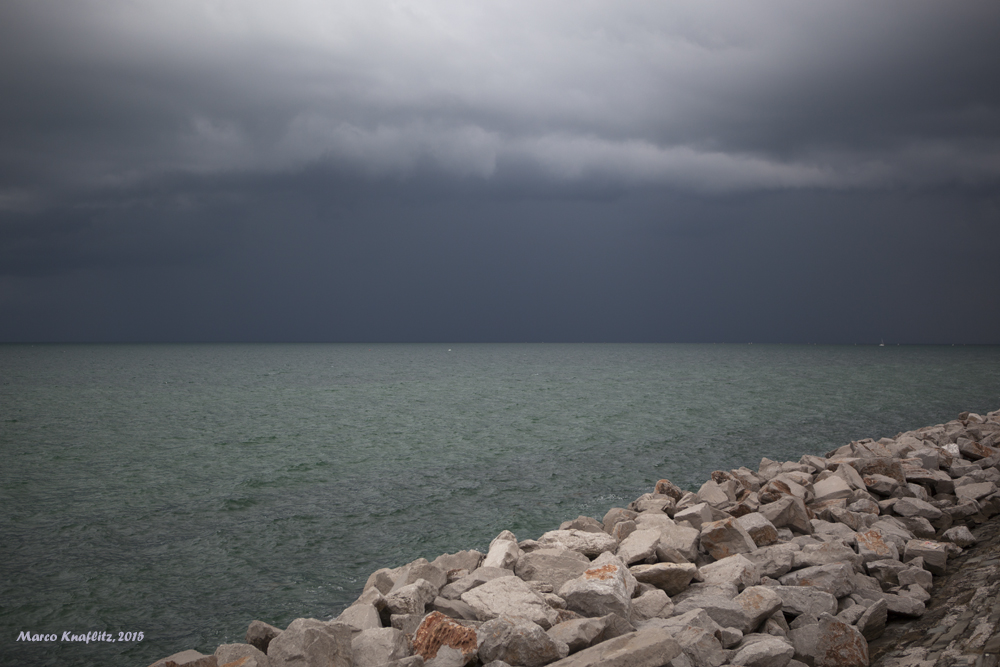 Aspettando la tempesta