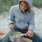 Assikochen am Strand