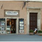 Assisi Piazza