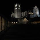 Assisi. Piazza inferiore di San Francesco- Notturno