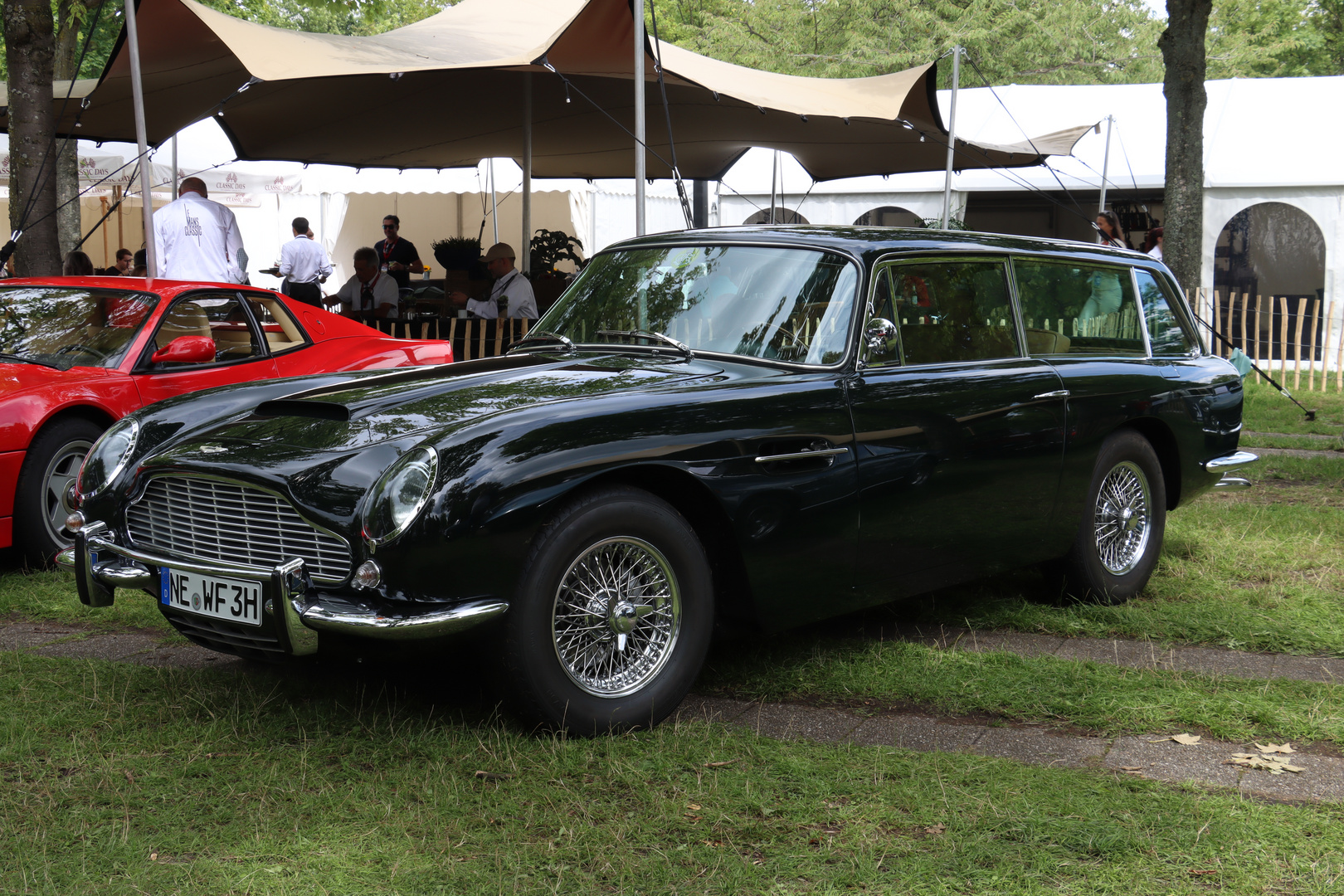 Aston Martin DB 5 Shooting Brake