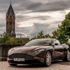 Aston Martin DB11