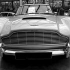 Aston Martin JB - Frontal