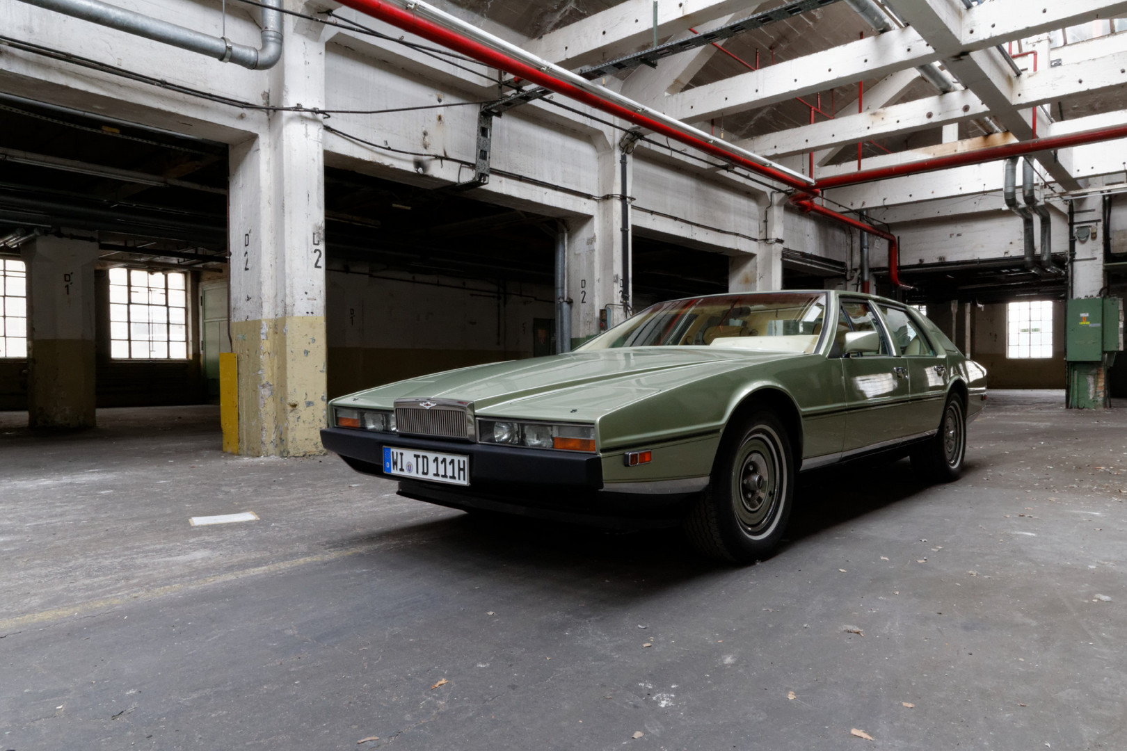 Aston Martin Lagonda