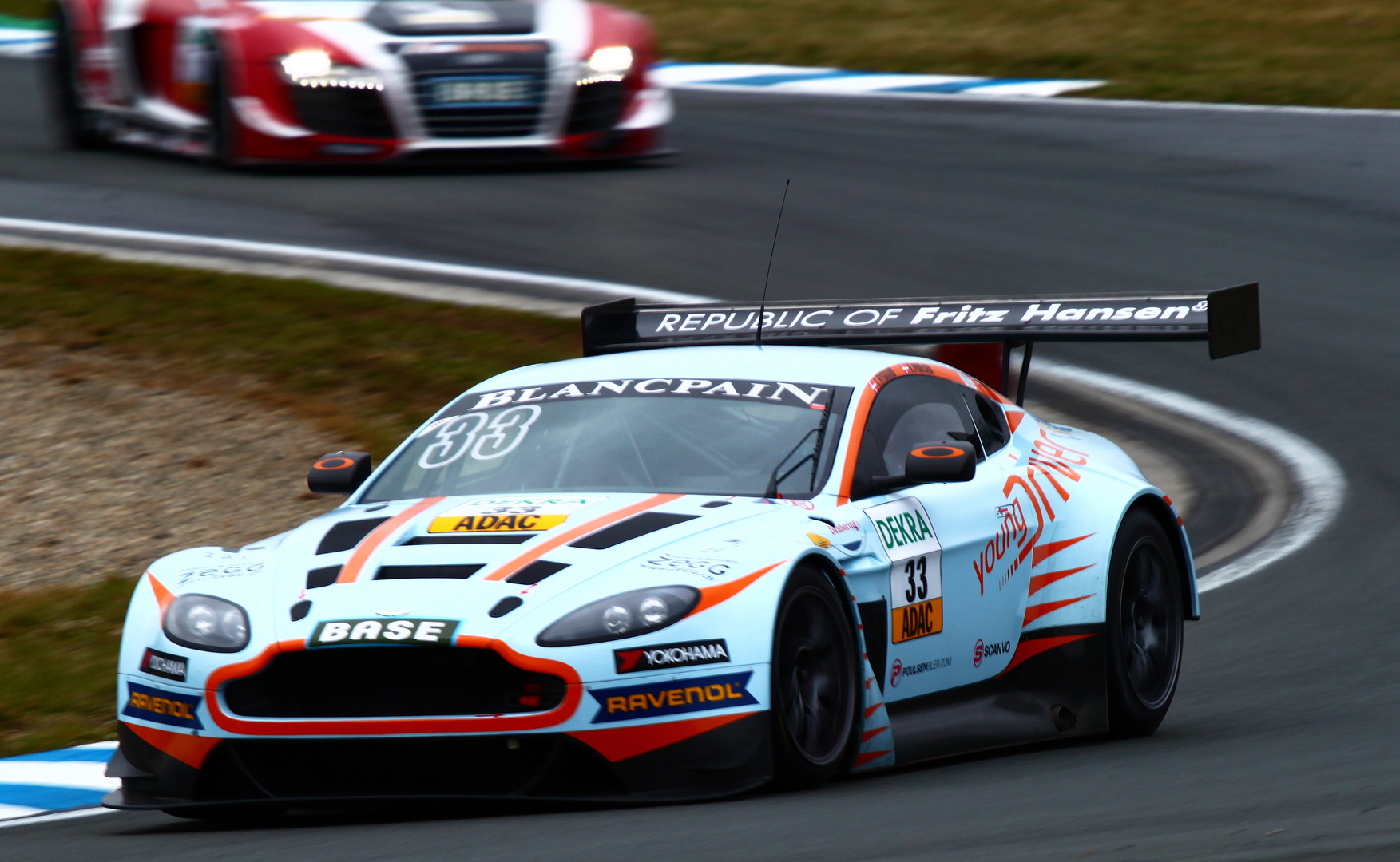 Aston Martin V12 Vantage GT3