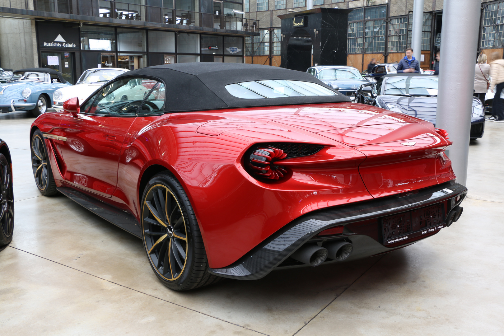 Aston Martin Vanquish Zagato Volante Roadster