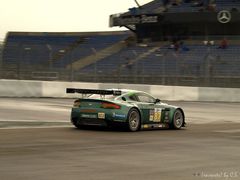 Aston Martin Vantage GT2   (#87) IV