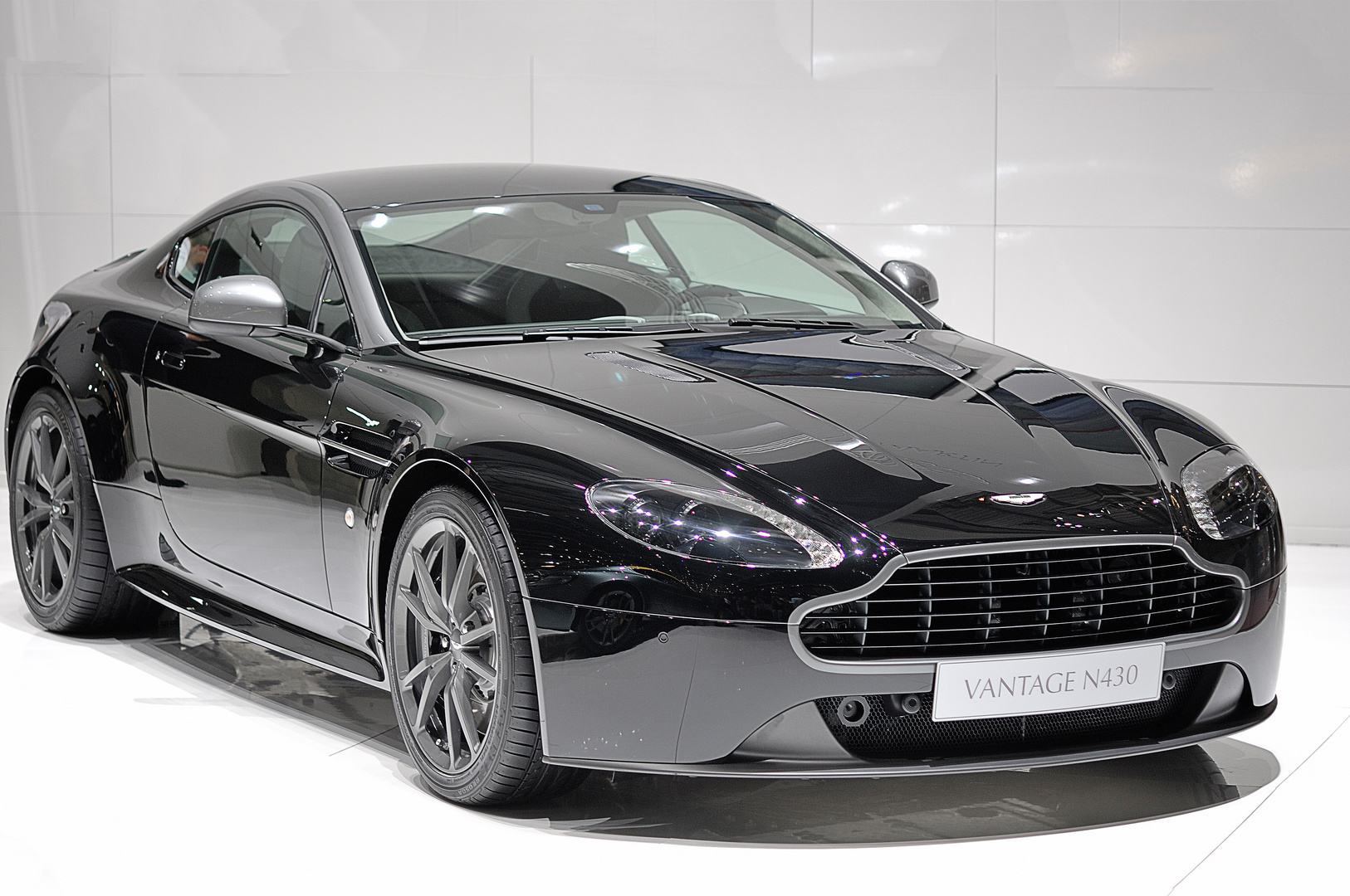 Aston Martin Vantage N430