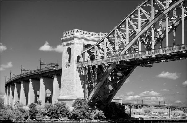 AstoriaScape No. 6 - Amtrak Crossing the Hell Gate Bridge