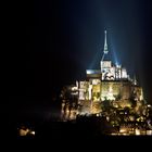 at night..(Mont Saint-Michel)