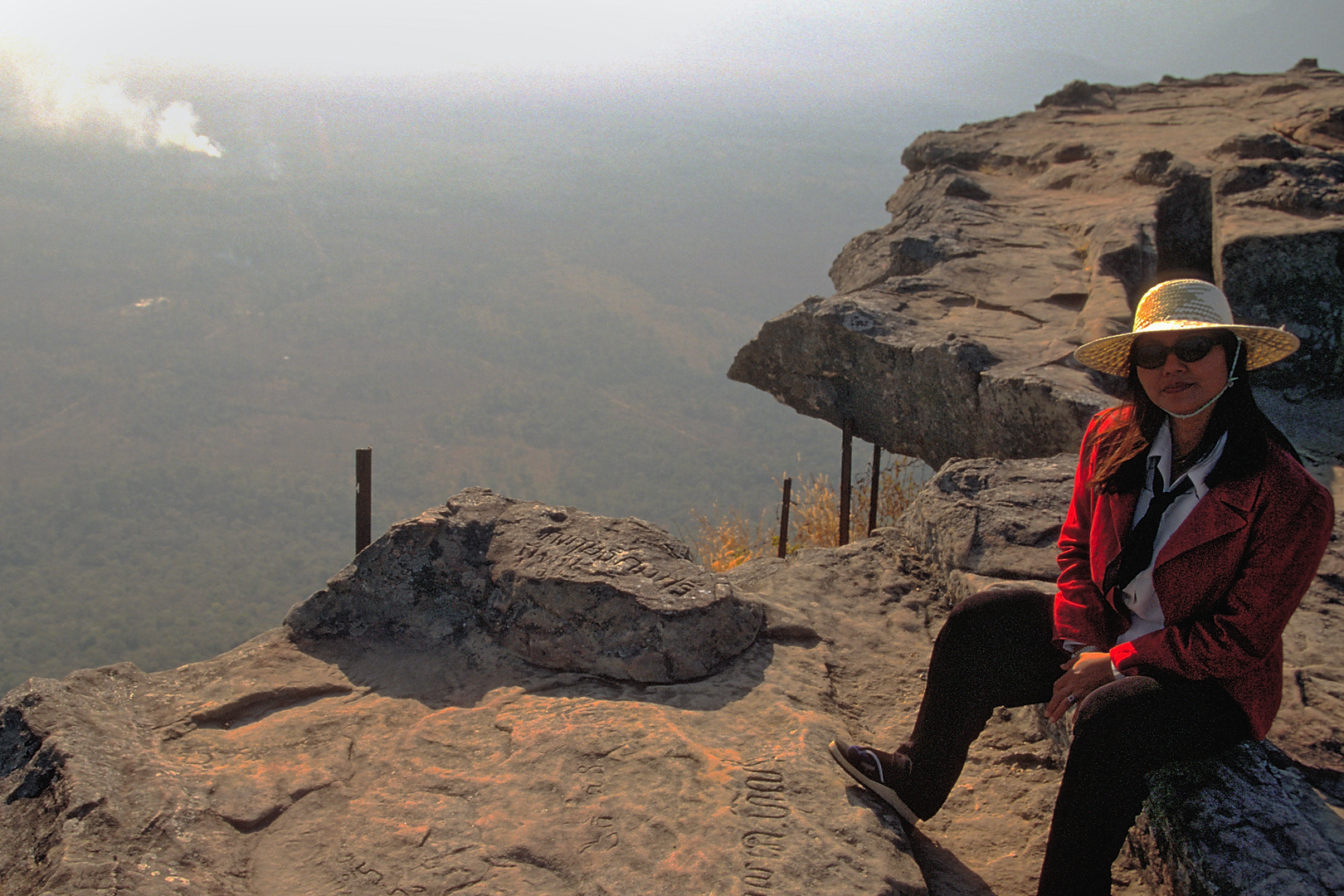 At the edge of the Pay Ta De at Prasat Preah Vihear