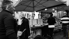 At the market, the spectacle of the people # II