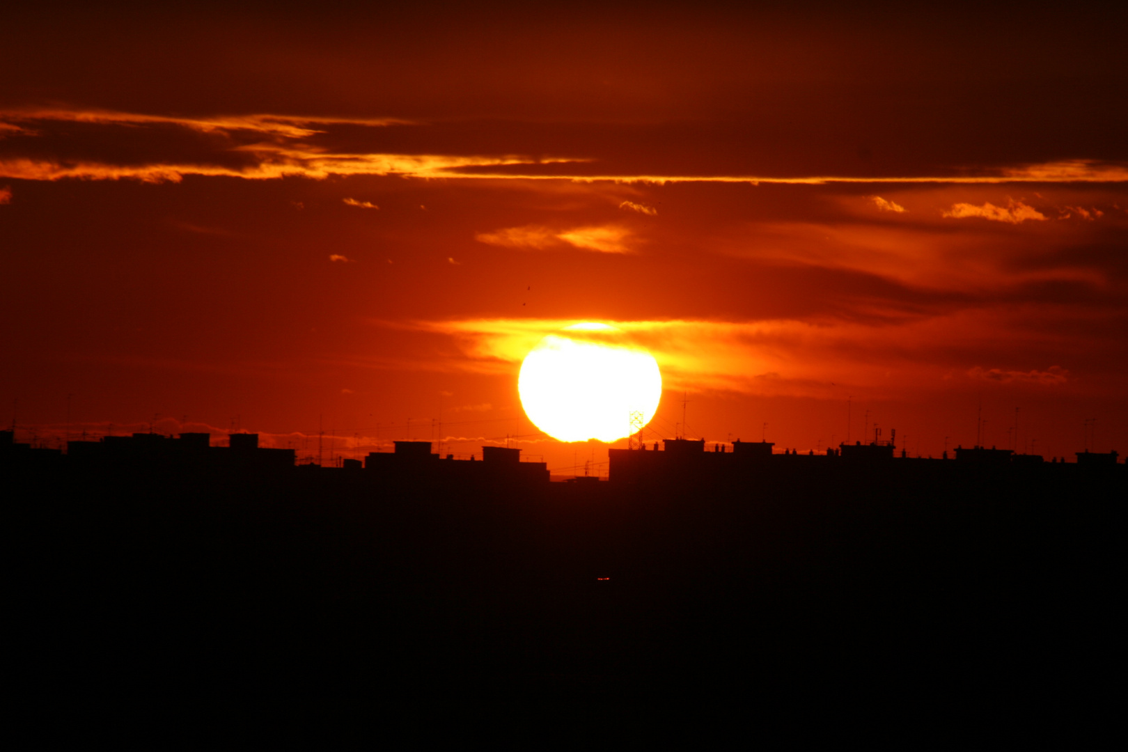 Atardece en la ciudad