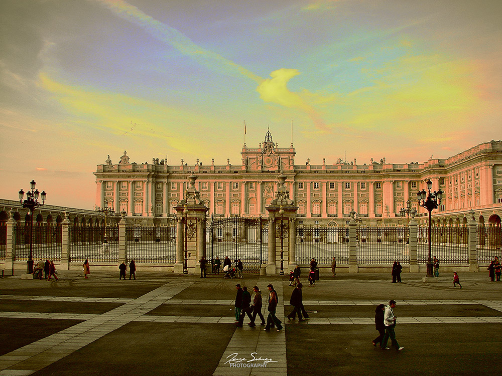 Atardece en palacio