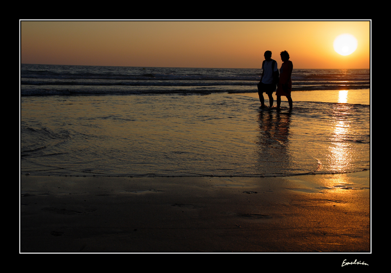 Atardecer con siluetas II