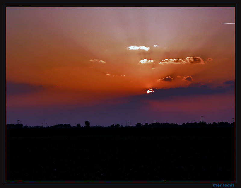 Atardecer desde la autopista