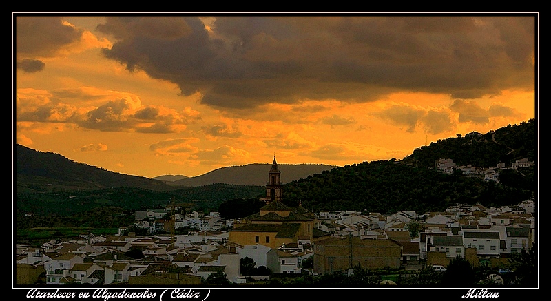 Atardecer en Algodonales ( Cádiz )