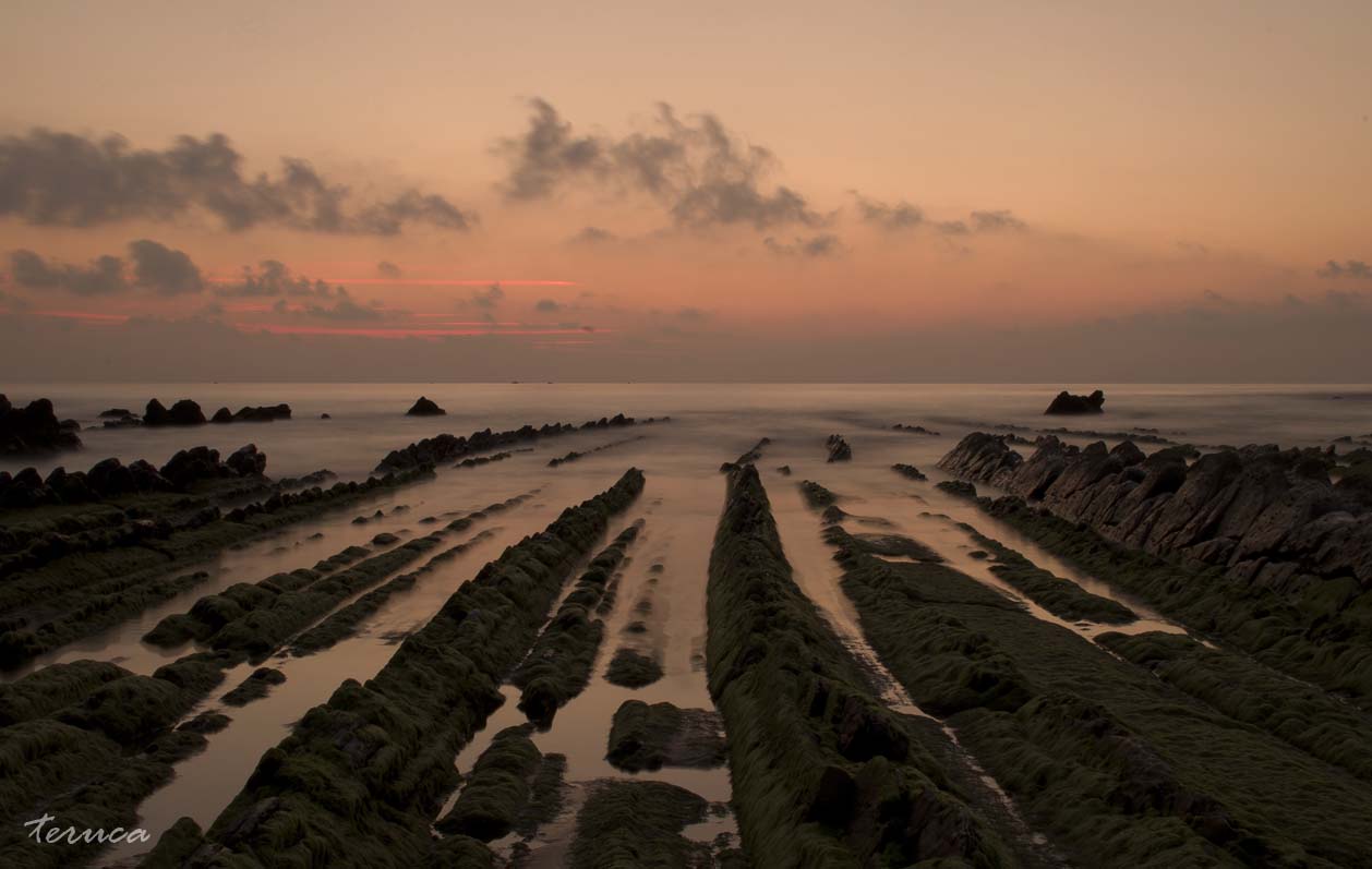 atardecer en bakio