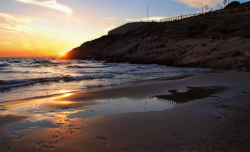 Atardecer en cala Llenguadets