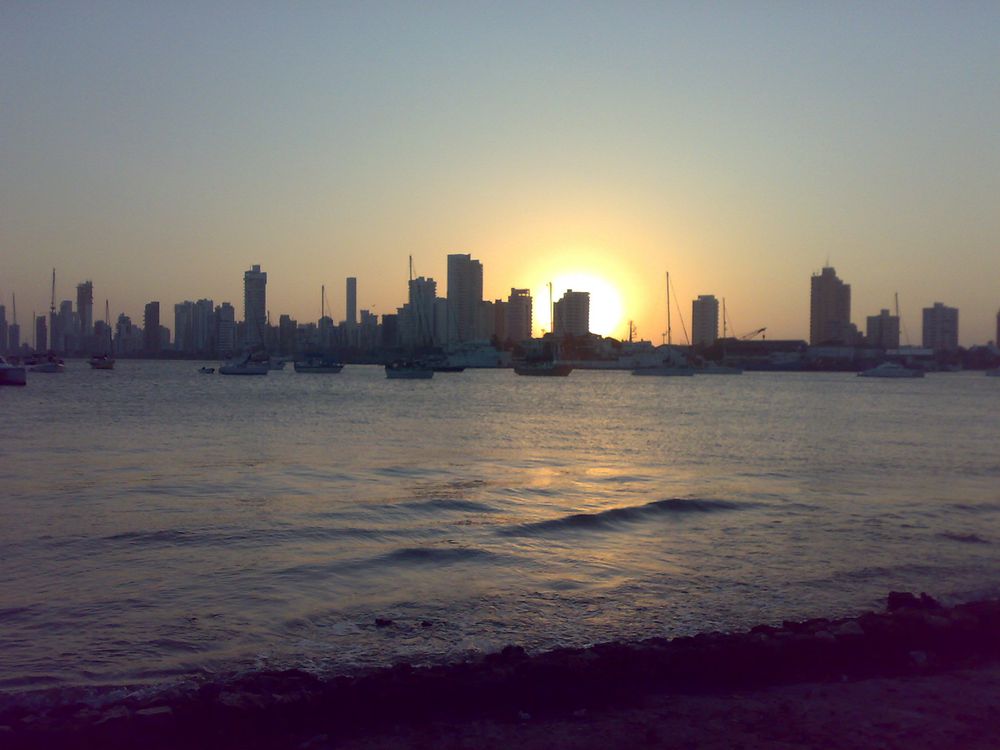 ATARDECER EN CARTAGENA von NATALY GARZON GONZALEZ 