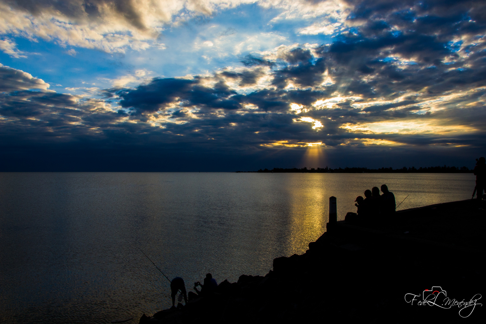 Atardecer en el dique