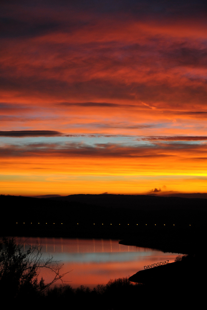 Atardecer en el Embalse de Uzquiza ,Burgos