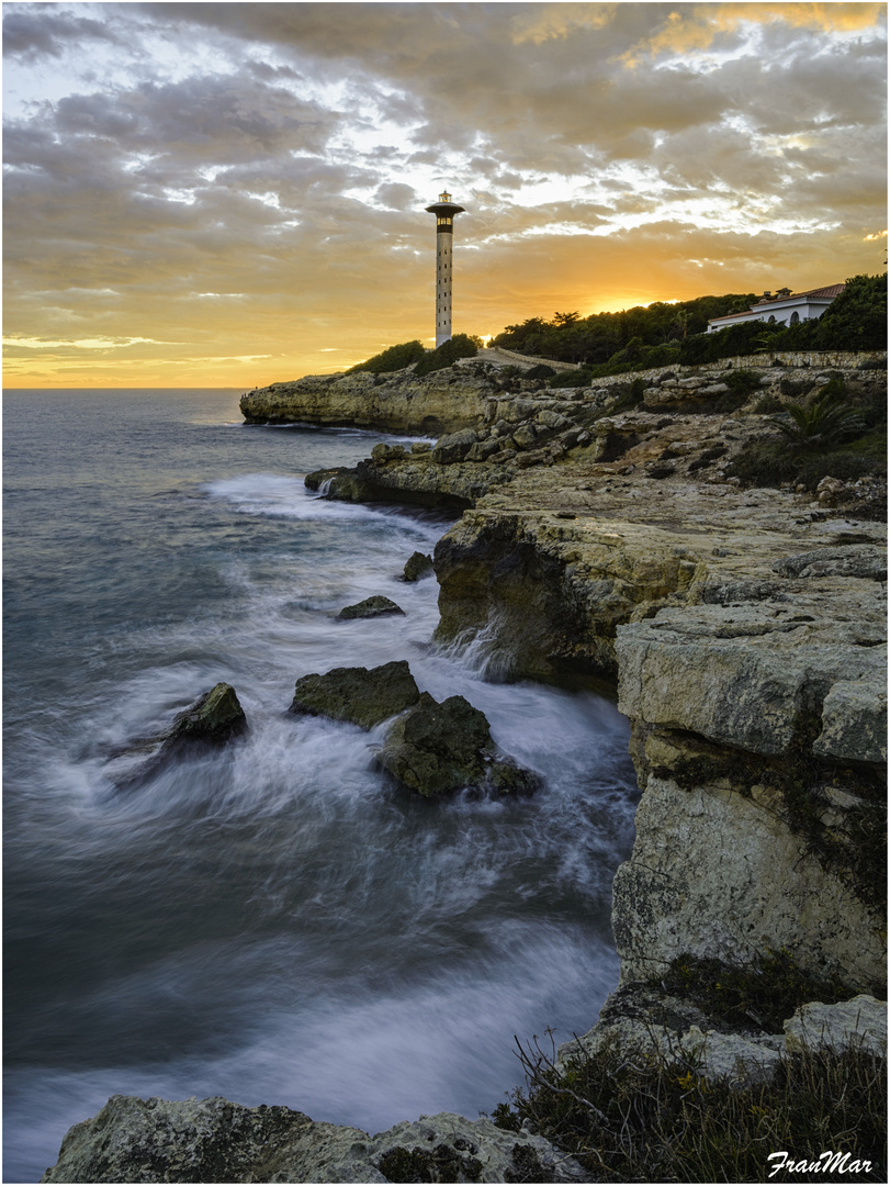 Atardecer en el faro (2)